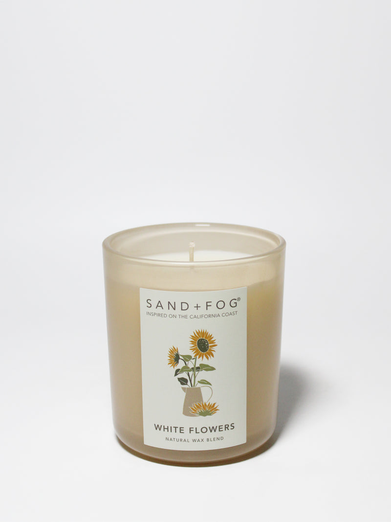 White Flowers 10 oz scented candle